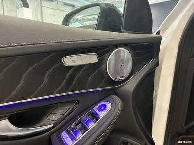 Mercedes-Benz GLC 300 e 4Matic AMG Line 2021, photo 6/7