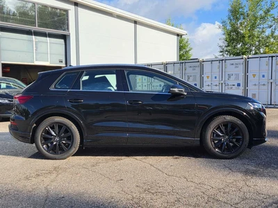 Audi Q4 e-tron 40 e-tron 2022, photo 6/38