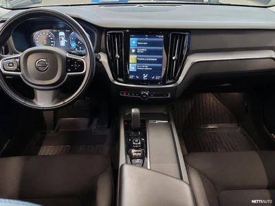 Volvo V60 2021, photo 6/17