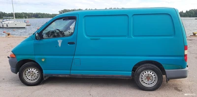 Toyota Hiace 2,4 Dsl 4ov lyhyt 1997, photo 2/34