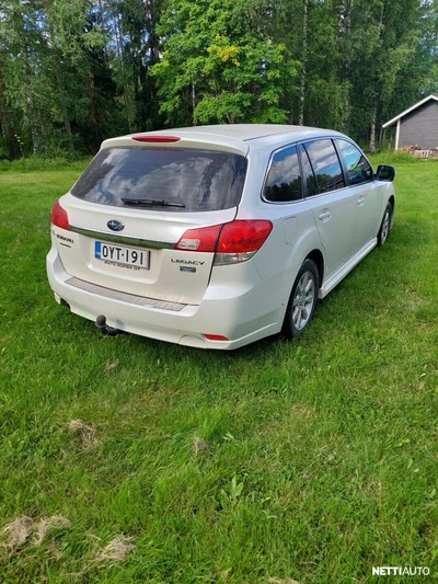 Subaru Legacy 2012, kuva 4/6