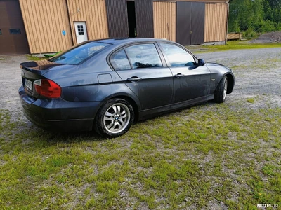 BMW 318 2007, photo 4/9