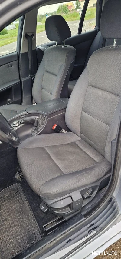BMW 525 M57 Manuaali 2004, kuva 7/8