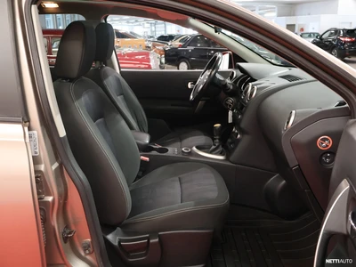 Nissan Qashqai+2 2011, kuva 5/16