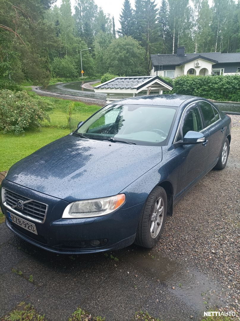 Volvo S80