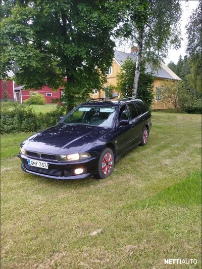 Mitsubishi Galant 2001, photo 1/10