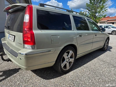 Volvo V70 Classic 2008, kuva 2/8