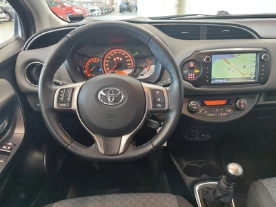 Toyota Yaris 1,33 Dual VVT-i Active 5ov 2014, photo 7/10