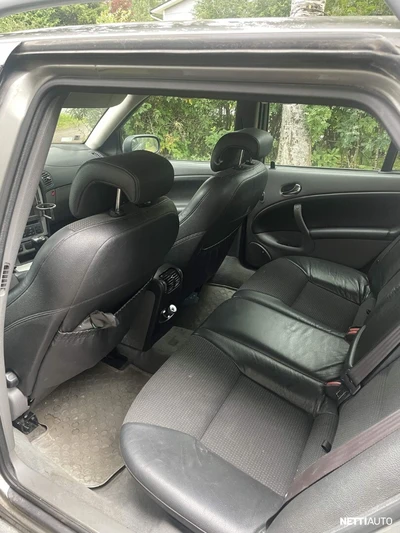Saab 9-5 2.3t Vector 2005, photo 7/7