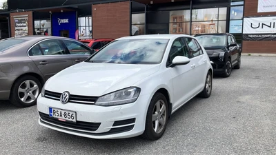 Volkswagen Golf 2015, photo 2/5