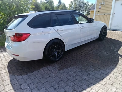 BMW 320 2013, kuva 3/21