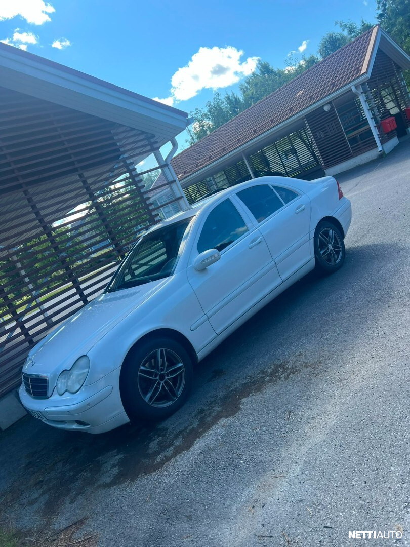 Mercedes-Benz C