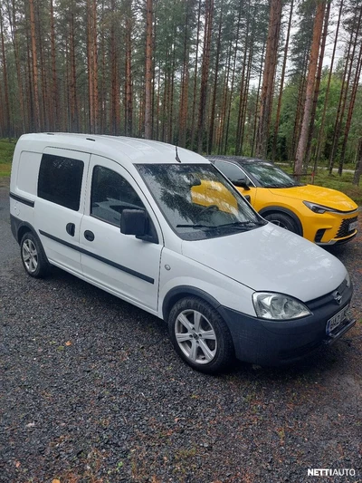 Opel Combo Van 2006, kuva 2/6