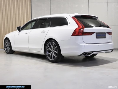 Volvo V90 D5 AWD aut. Business R-Design 2017, photo 3/60