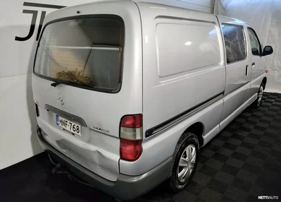 Toyota Hiace 2002, photo 2/15