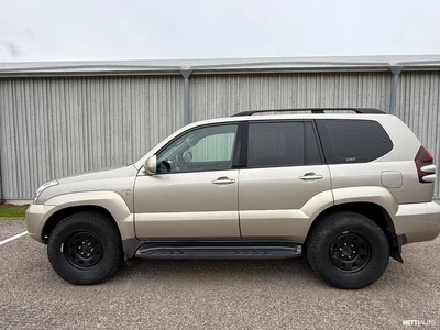 Toyota Land Cruiser 2005, photo 5/16