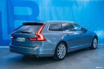 Volvo V90 D4 AWD Inscription 2017, photo 4/30