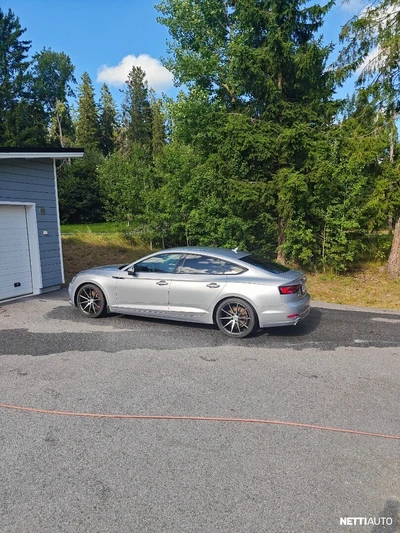 Audi A5 2018, photo 2/7