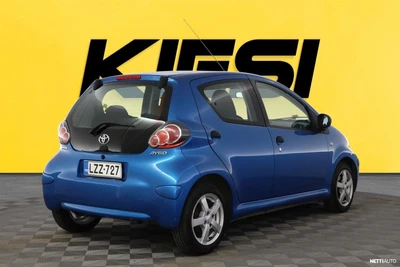 Toyota Aygo 2012, photo 3/32