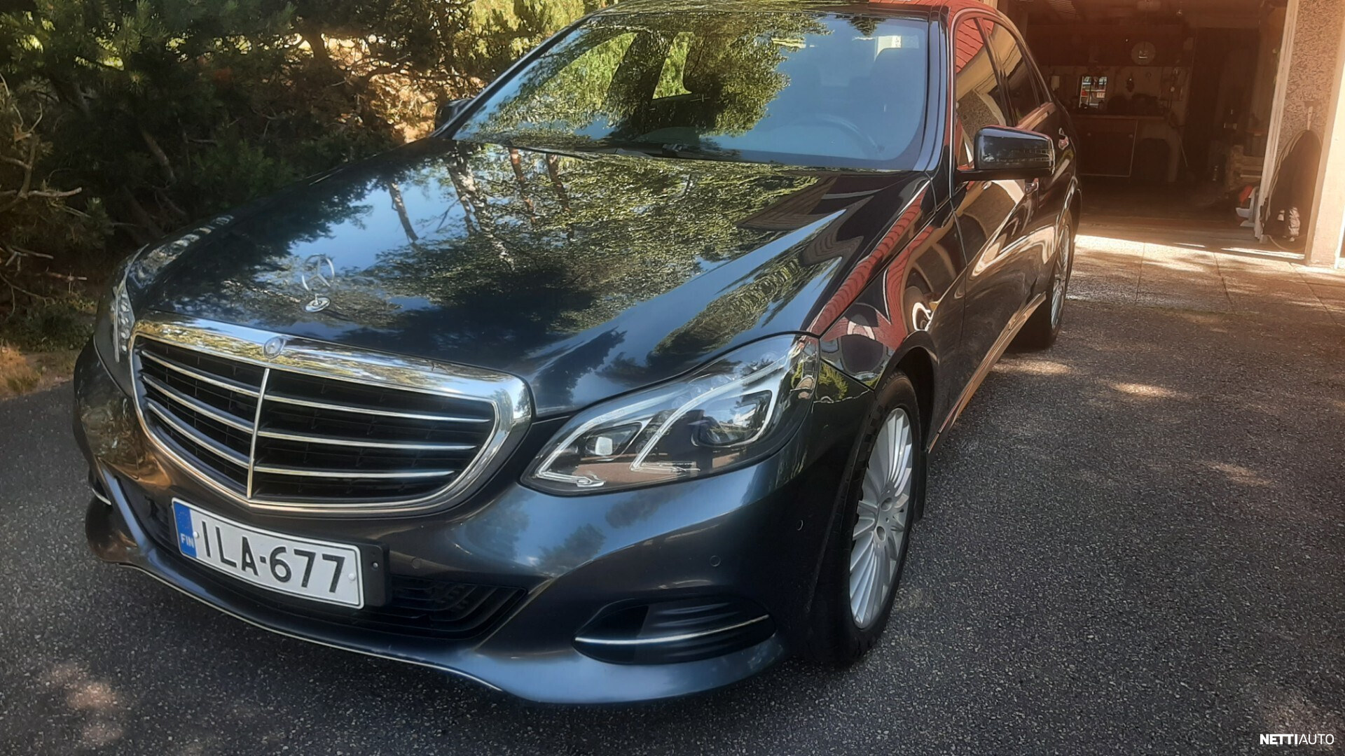 Mercedes-Benz E
