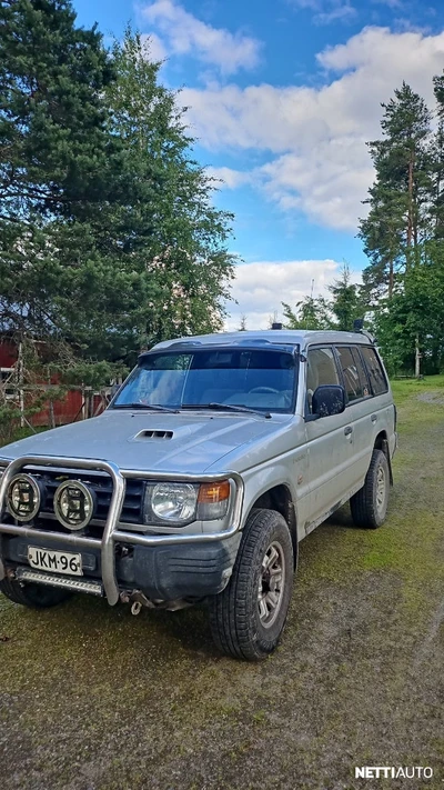 Mitsubishi Pajero 2,8 GL TD Wagon 2000, photo 3/5