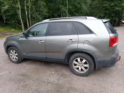Kia Sorento 2,2 CRDi AWD EX A/T 5P 2011, photo 3/6