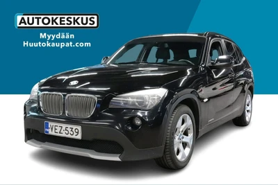 BMW X1 xDrive 28i A E84 SAV 2011, kuva 1/10