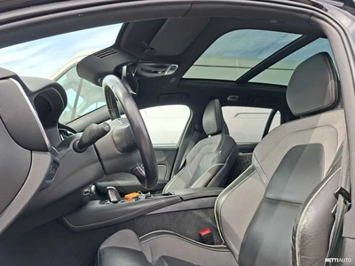 Volvo V60 2021, photo 6/12