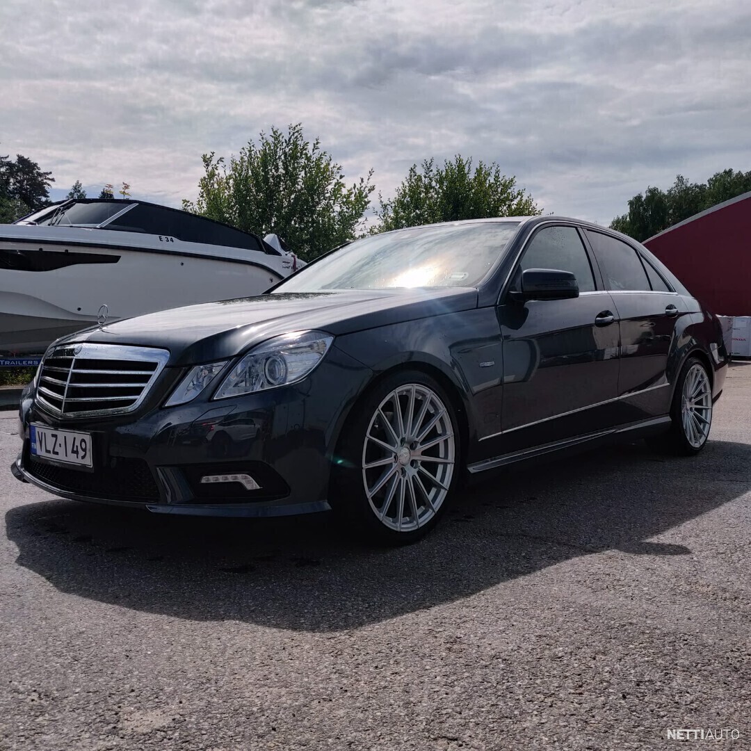 Mercedes-Benz E