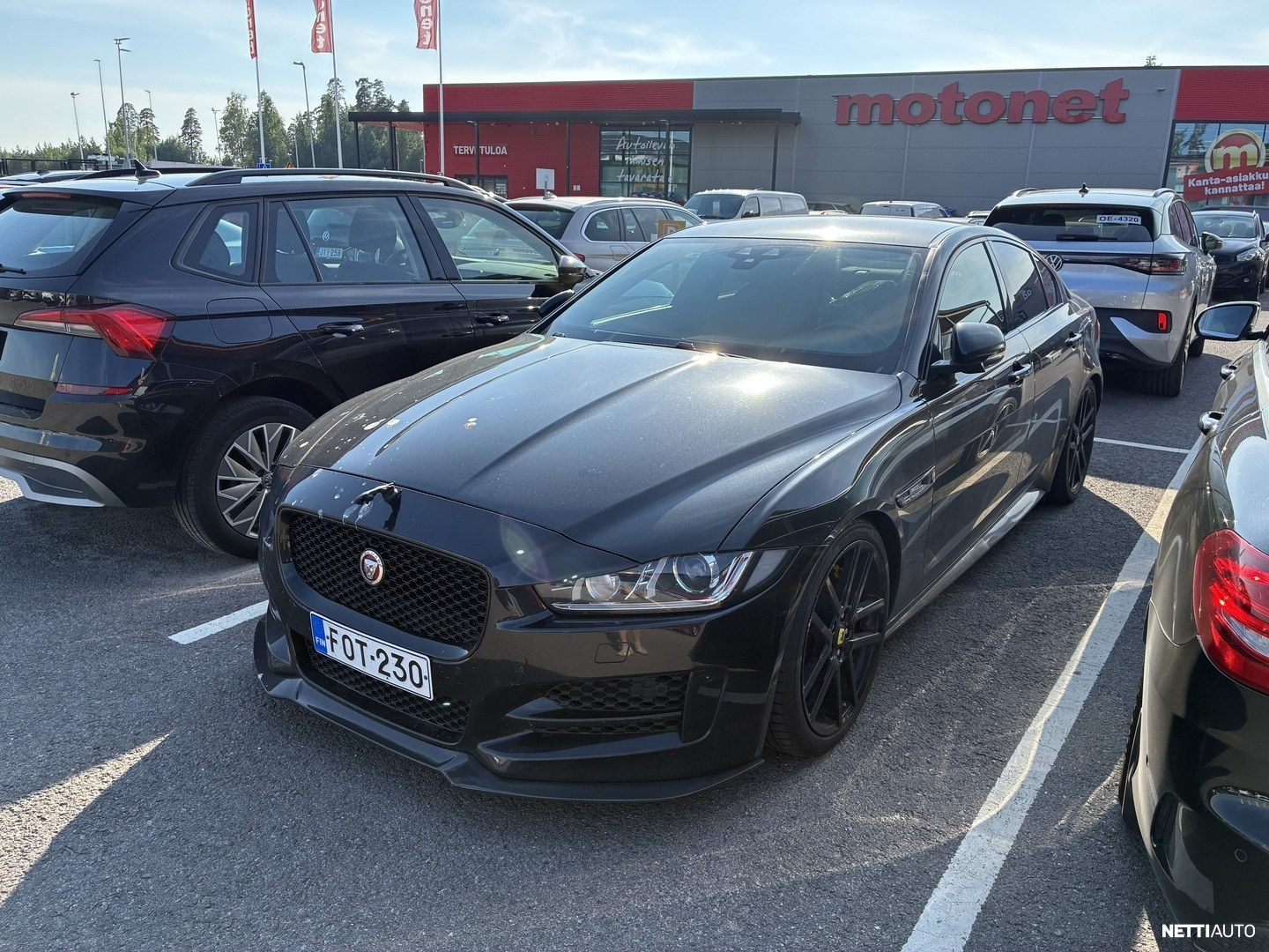 Jaguar XE