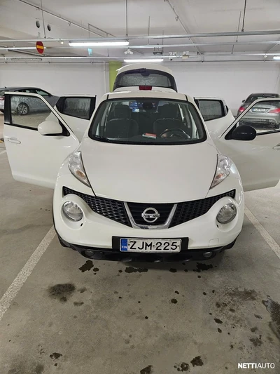Nissan Juke 2011, photo 7/17