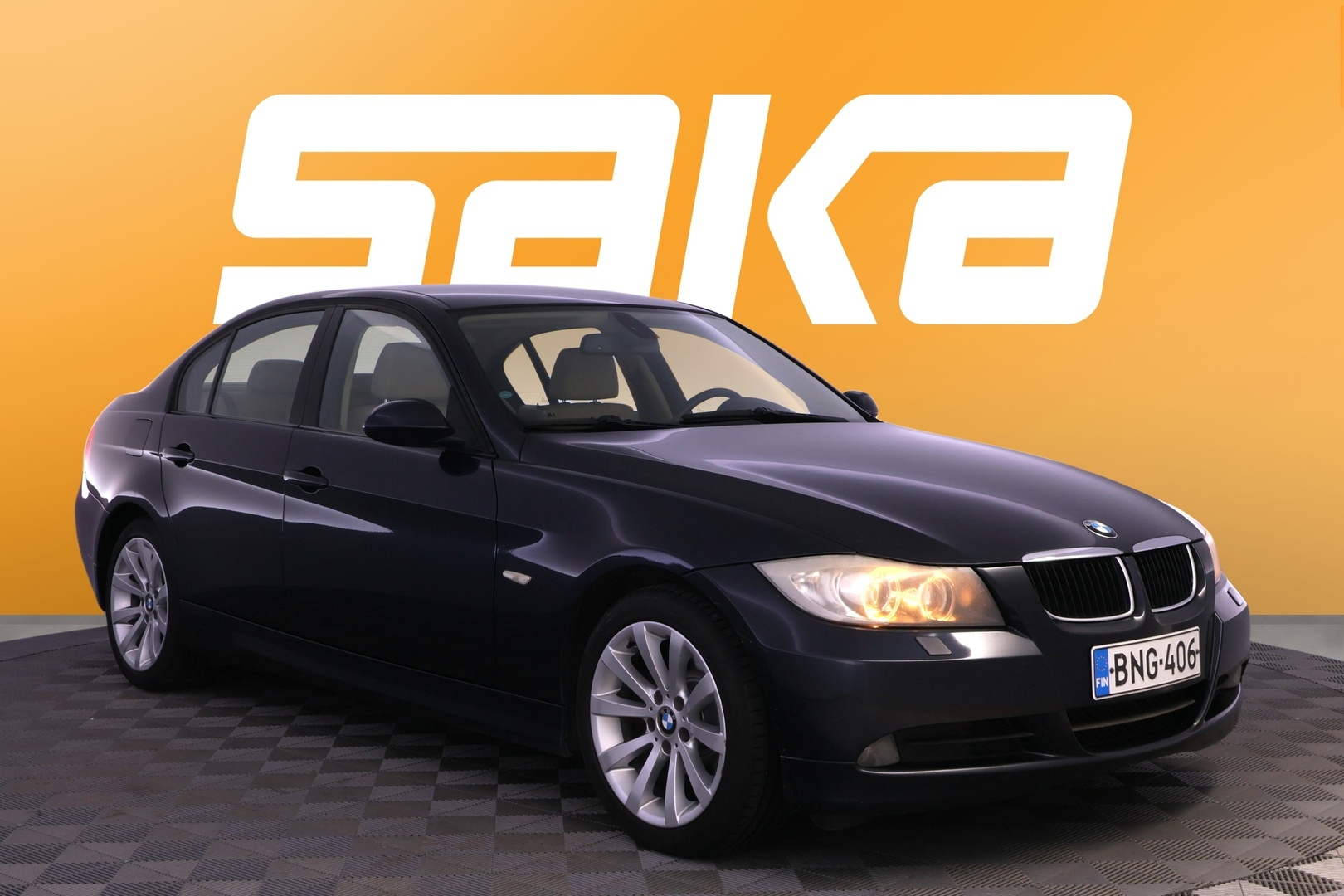 BMW 320 E90