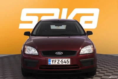 Ford Focus 1,6 100hv Ambiente 5d 2005, photo 2/23