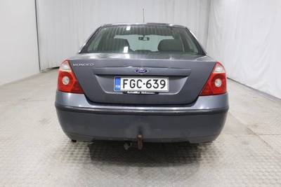 Ford Mondeo 1,8i 110hv Ambiente Sedan 2004, photo 6/10