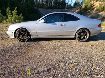 Mercedes-Benz CLK 2001, kuva 3/10