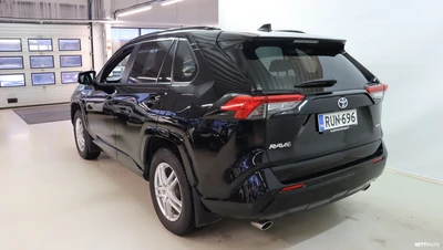 Toyota RAV4 2021, kuva 3/19