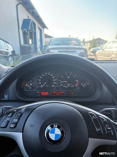 BMW 325 2003, photo 8/8