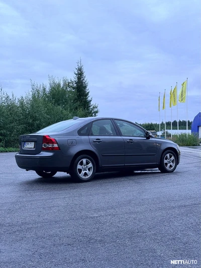 Volvo S40 2007, photo 4/7