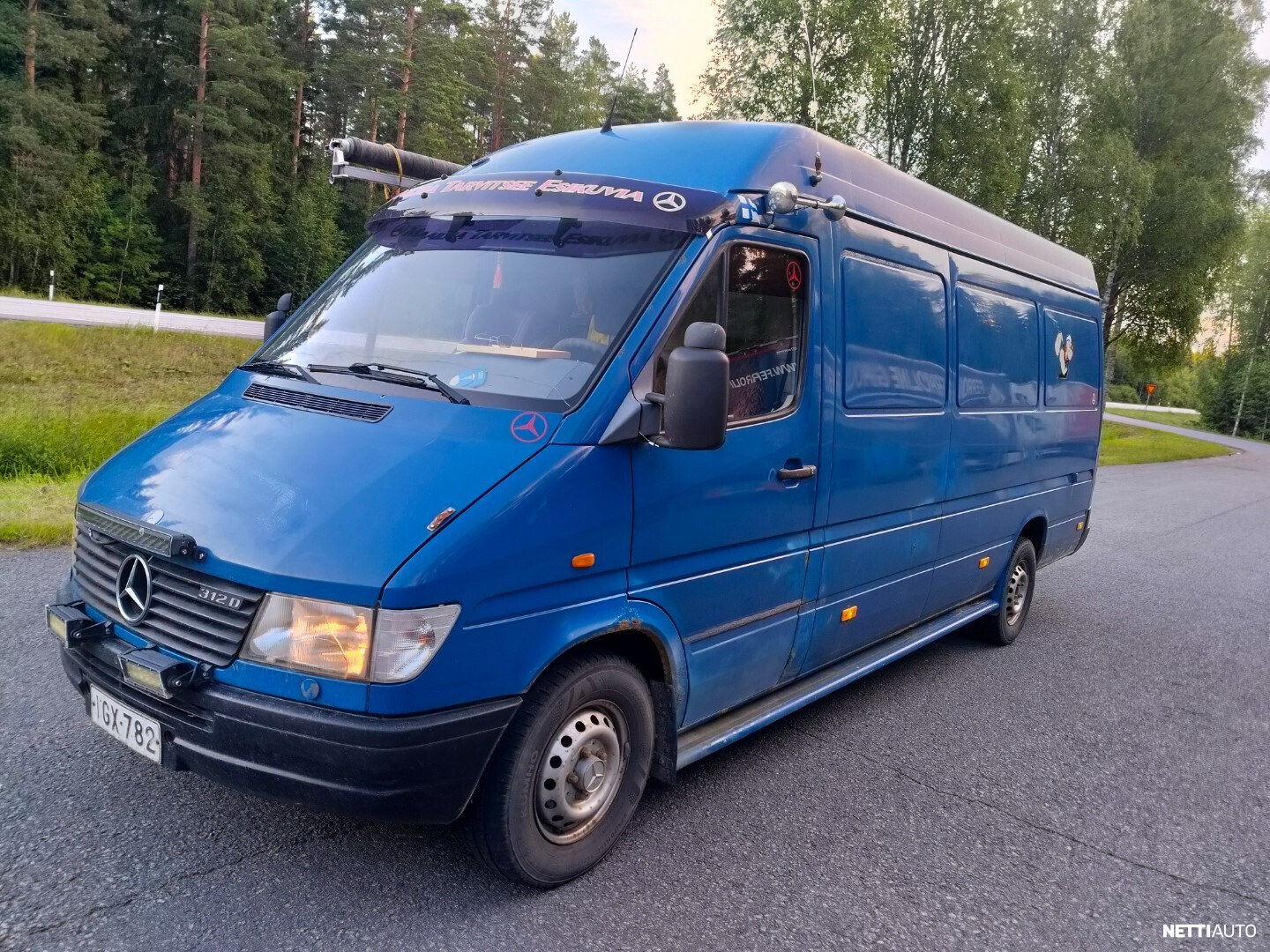Mercedes-Benz Sprinter