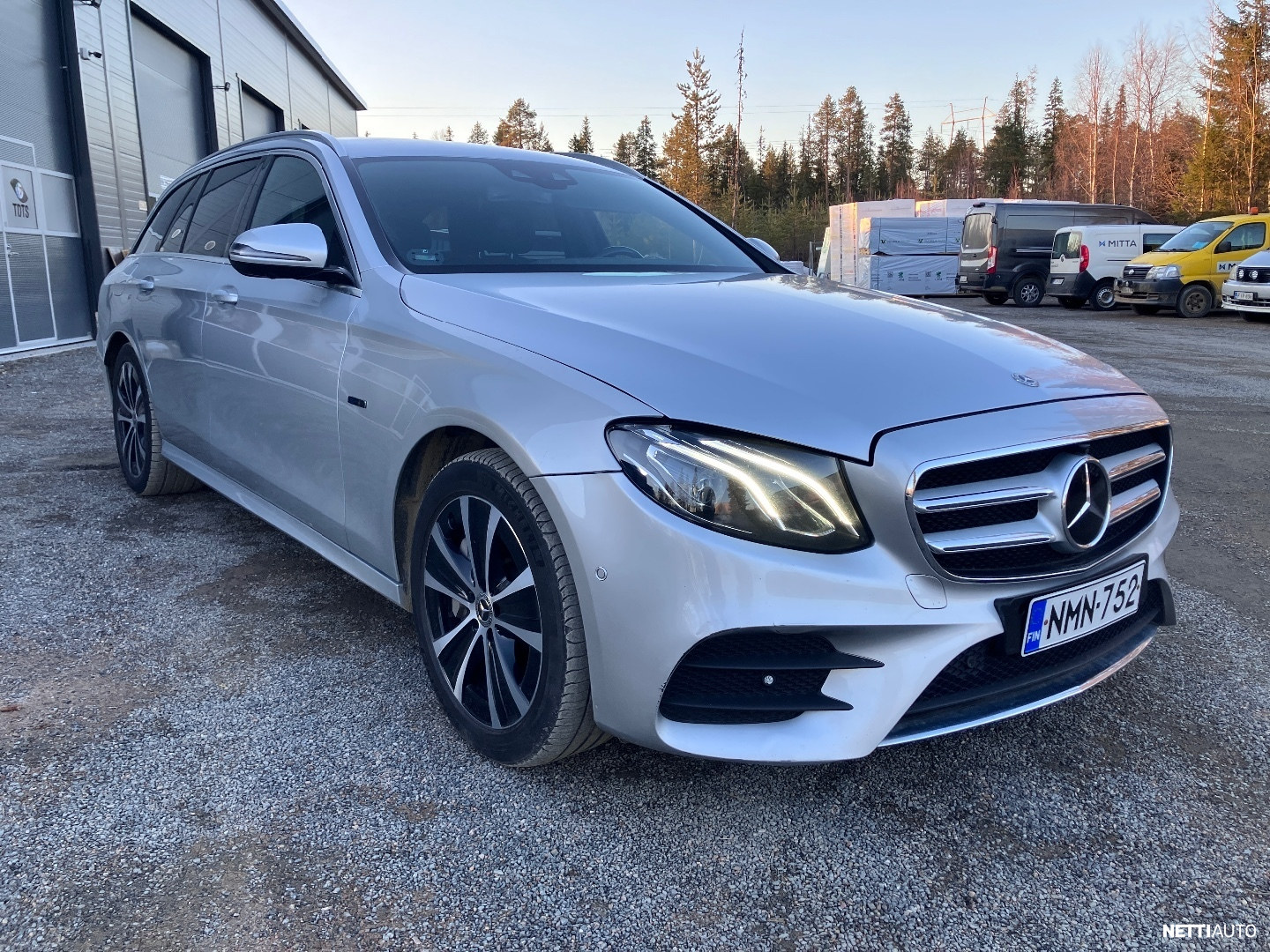 Mercedes-Benz E