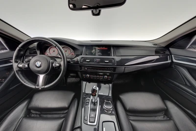 BMW 520 2014, photo 7/10