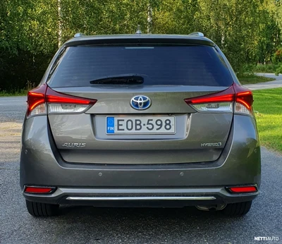 Toyota Auris 2017, photo 2/32