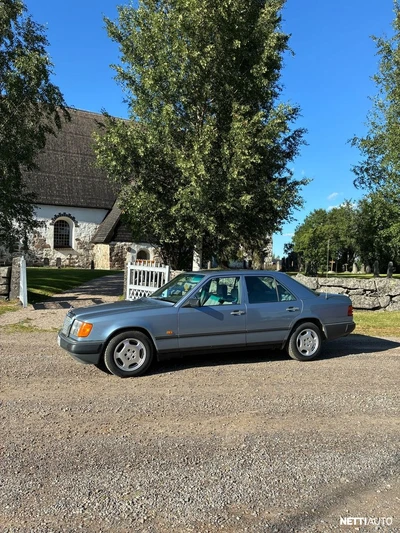 Mercedes-Benz E 230E 1989, kuva 5/10