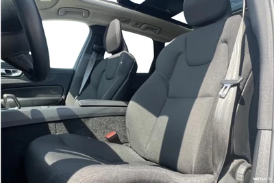 Volvo XC60 2022, photo 5/5