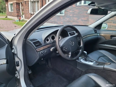 Mercedes-Benz E 320 CDi OM648 2003, photo 4/13