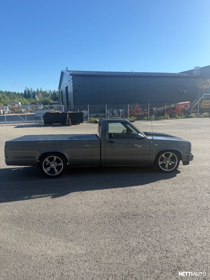 Chevrolet S10 1989, photo 7/17