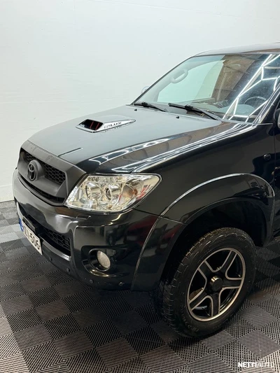 Toyota Hilux 2010, photo 5/45