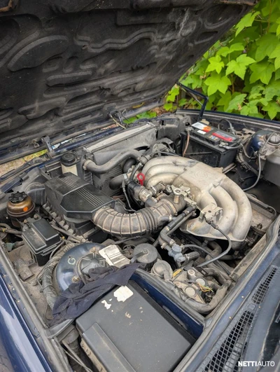 BMW 525 i 2,5 4d 1988, photo 6/14