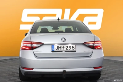 Skoda Superb 2018, kuva 7/54