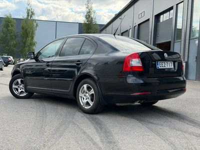 Skoda Octavia 2010, kuva 3/10